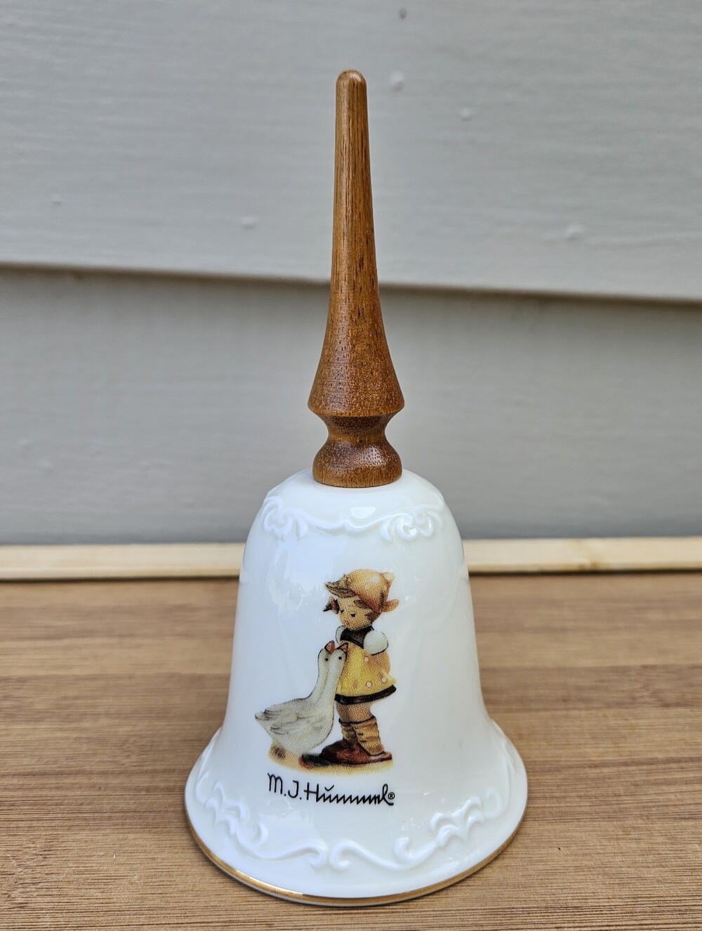 Hummel Goose Girl Bell